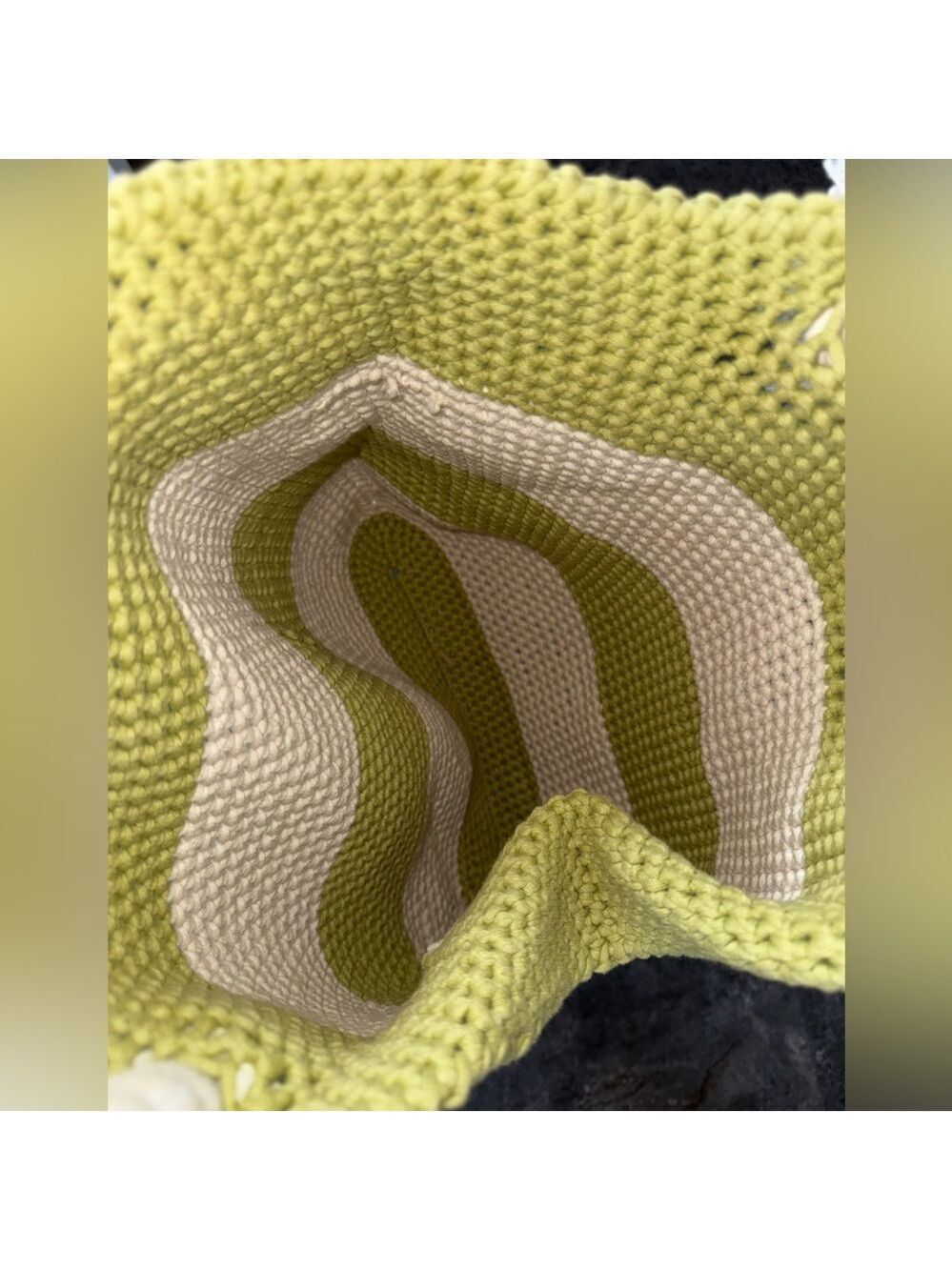 Knit Cream And Green Bag - Picture 2 of 2